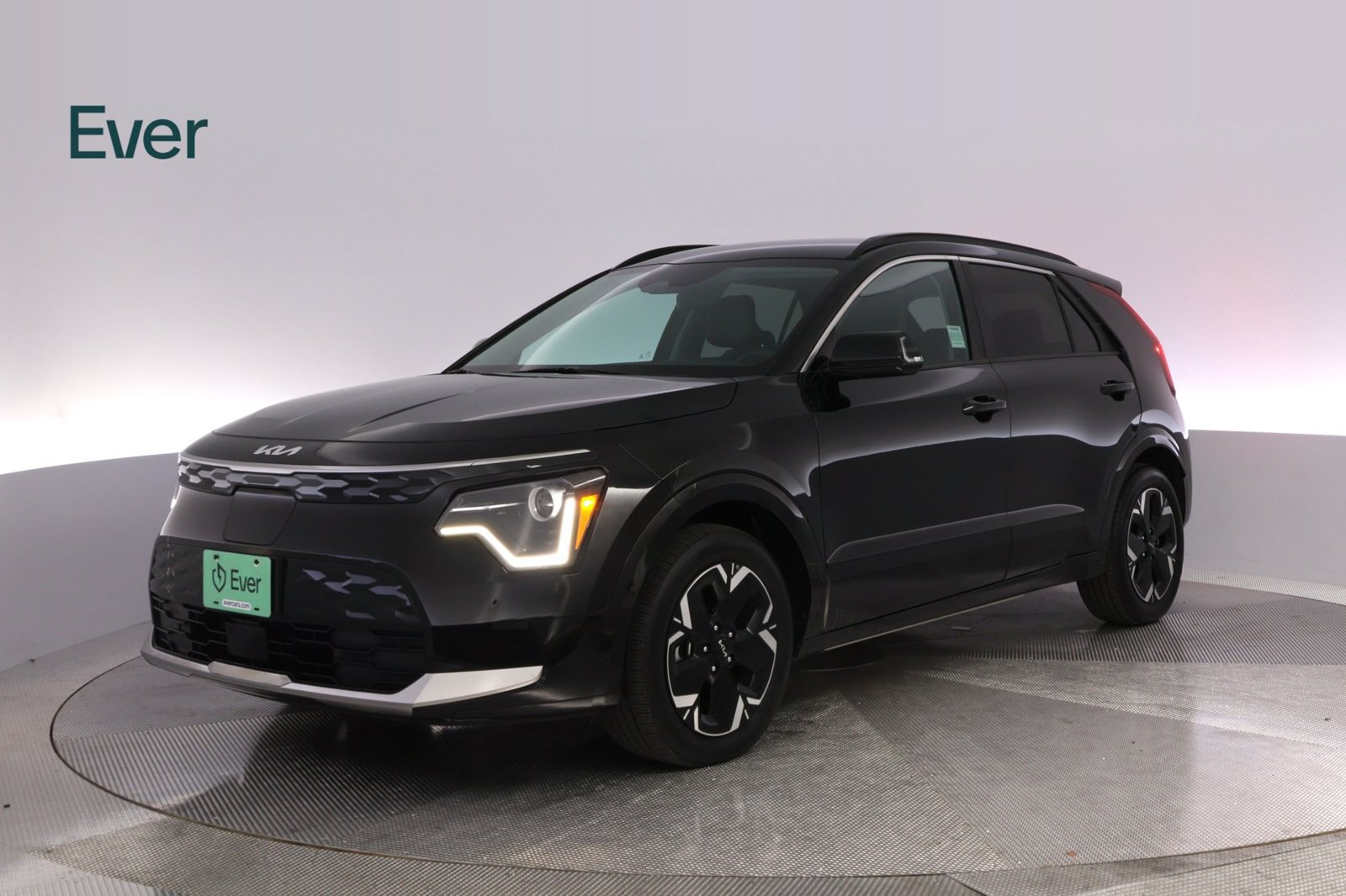 Used 2025 Kia Niro Wind FWD image 2