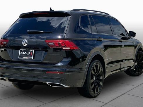 Used 2020 Volkswagen Tiguan SE R-Line FWD image 12