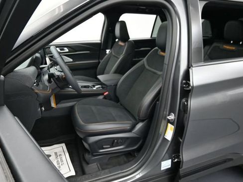 New 2026 Ford Explorer Tremor AWD/4WD image 12