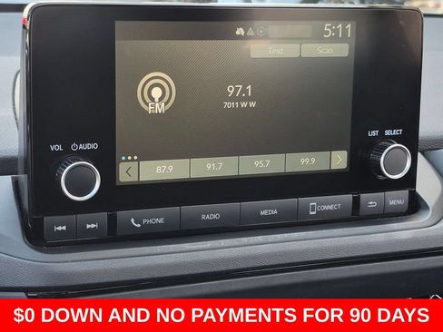 Used 2025 Honda Accord SE image 18