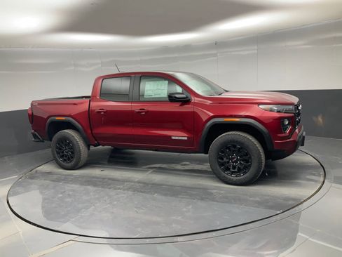 New 2026 GMC Canyon Elevation w/ Convenience Package AWD/4WD image 2