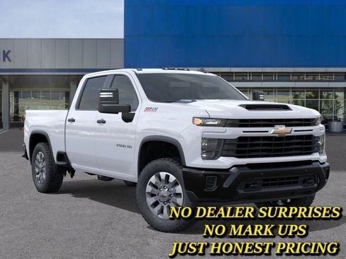 New 2026 Chevrolet Silverado 2500 Custom w/ Custom Value Package AWD/4WD image 7