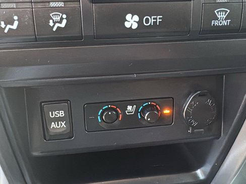 Used 2016 Toyota 4Runner Limited w/ Convenience Package AWD/4WD image 23