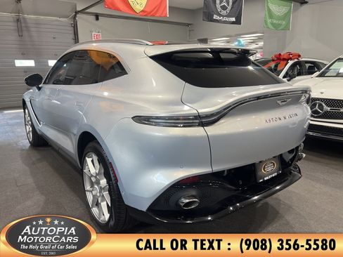 Used 2021 Aston Martin DBX AWD/4WD image 3