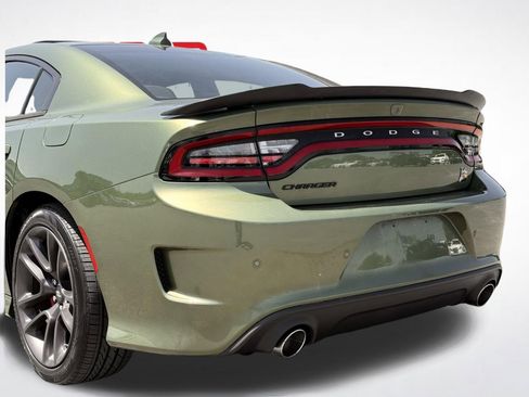 Used 2021 Dodge Charger Scat Pack RWD image 3