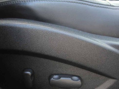 Used 2011 Buick LaCrosse CXL AWD/4WD image 29