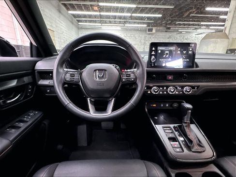 Used 2026 Honda CR-V Sport-L image 8