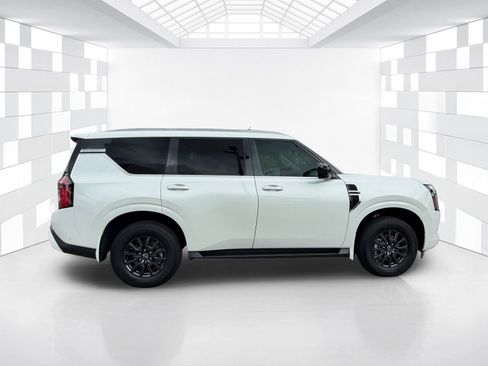 Certified 2026 Nissan Armada SV AWD/4WD image 8