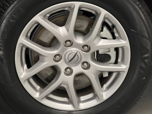 Used 2025 Chrysler Pacifica Select FWD image 84