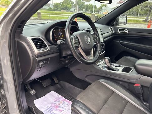 Used 2021 Jeep Grand Cherokee Laredo X AWD/4WD image 54