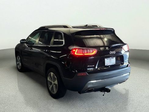 Used 2019 Jeep Cherokee Limited AWD/4WD image 5