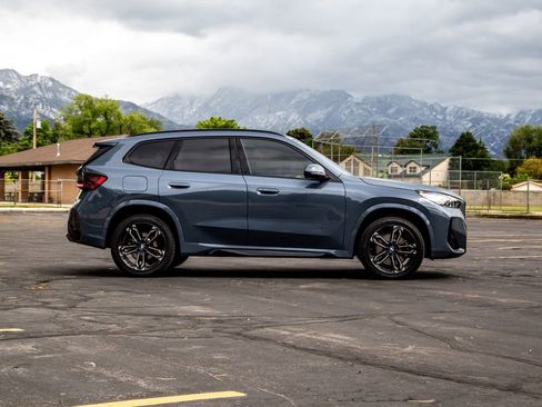 Used 2024 BMW X1 xDrive28i w/ M Sport Package AWD/4WD image 6