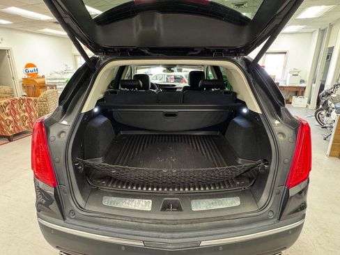Used 2019 Cadillac XT5 Premium Luxury AWD/4WD image 24