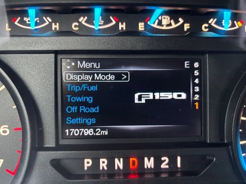 Used 2017 Ford F150 XL w/ Equipment Group 101A Mid AWD/4WD image 30