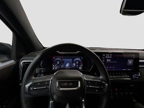 Used 2024 GMC Canyon Elevation w/ Convenience Package image 7