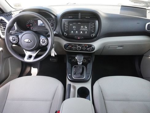 Used 2021 Kia Soul LX FWD image 27