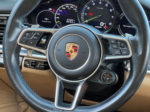 Used 2020 Porsche Panamera 4 AWD/4WD image 23