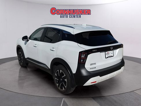 Used 2025 Nissan Kicks SV w/ SV Premium Package image 6