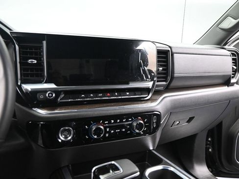 Used 2023 Chevrolet Silverado 1500 LT image 21