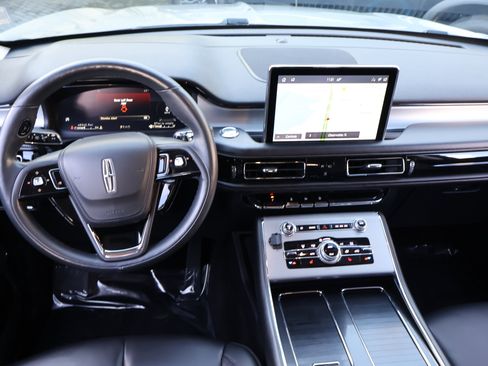 Used 2021 Lincoln Aviator 2WD w/ Elements Package image 19