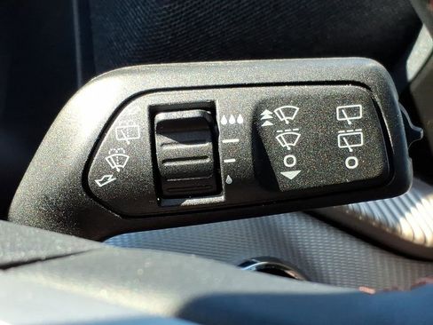 Used 2025 Ford Explorer Active w/ Active Comfort Package AWD/4WD image 24