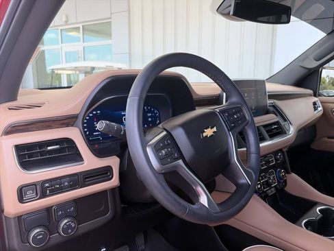 Certified 2024 Chevrolet Tahoe Premier RWD image 10
