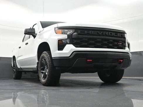 Used 2024 Chevrolet Silverado 1500 Custom Trail Boss AWD/4WD image 29