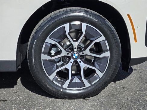 New 2026 BMW X3 xDrive30 w/ Premium Package image 11