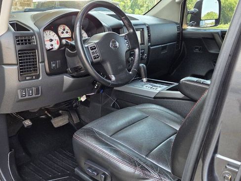 Used 2012 Nissan Titan PRO-4X w/ Pro-4x Luxury Pkg AWD/4WD image 12