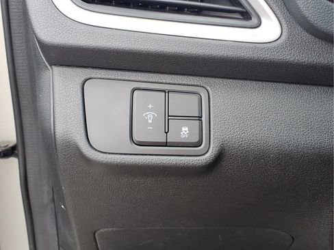 Used 2019 Hyundai Accent SE FWD image 14