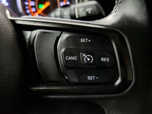 Used 2019 Jeep Wrangler Unlimited Sport S AWD/4WD image 59