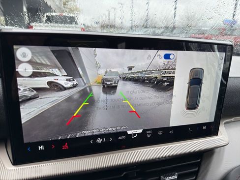 New 2026 Ford Explorer Active AWD/4WD image 32