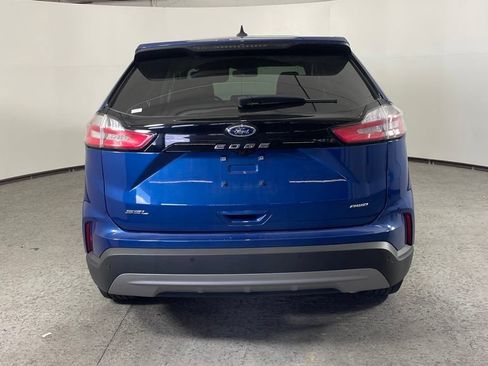 Used 2024 Ford Edge SEL w/ Convenience Package AWD/4WD image 4