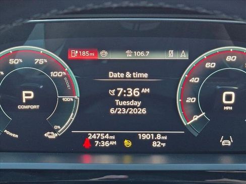 Certified 2024 Audi Q8 e-tron Premium Plus AWD/4WD image 10