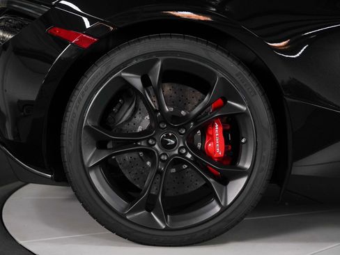 Used 2020 McLaren 720S Luxury image 26