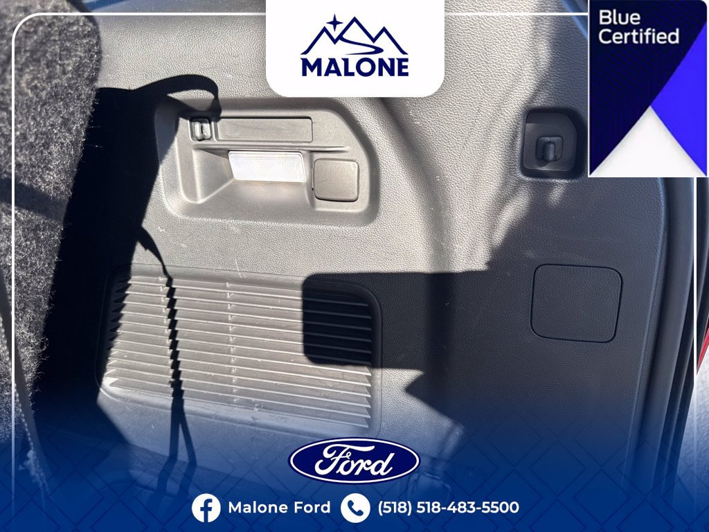 Certified 2021 Ford Explorer XLT w/ Equipment Group 202A AWD/4WD image 46