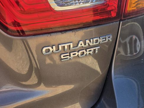 Used 2018 Mitsubishi Outlander Sport LE image 7