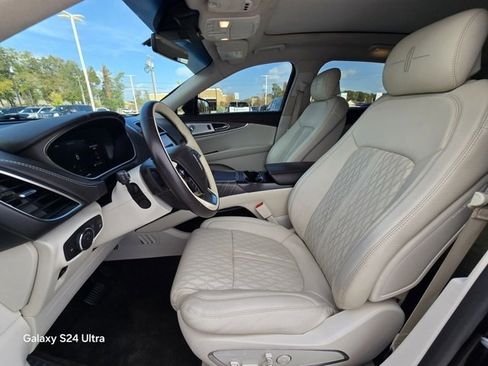 Used 2019 Lincoln Nautilus Black Label image 11