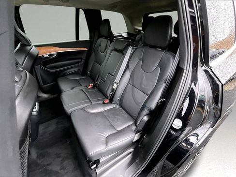 Certified 2024 Volvo XC90 B6 Plus w/ Protection Package Premier image 22