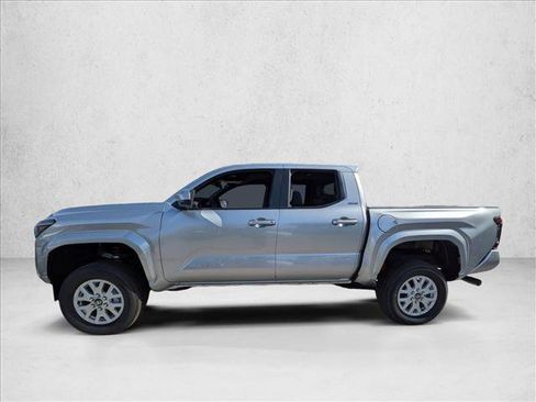 New 2025 Toyota Tacoma SR5 image 5