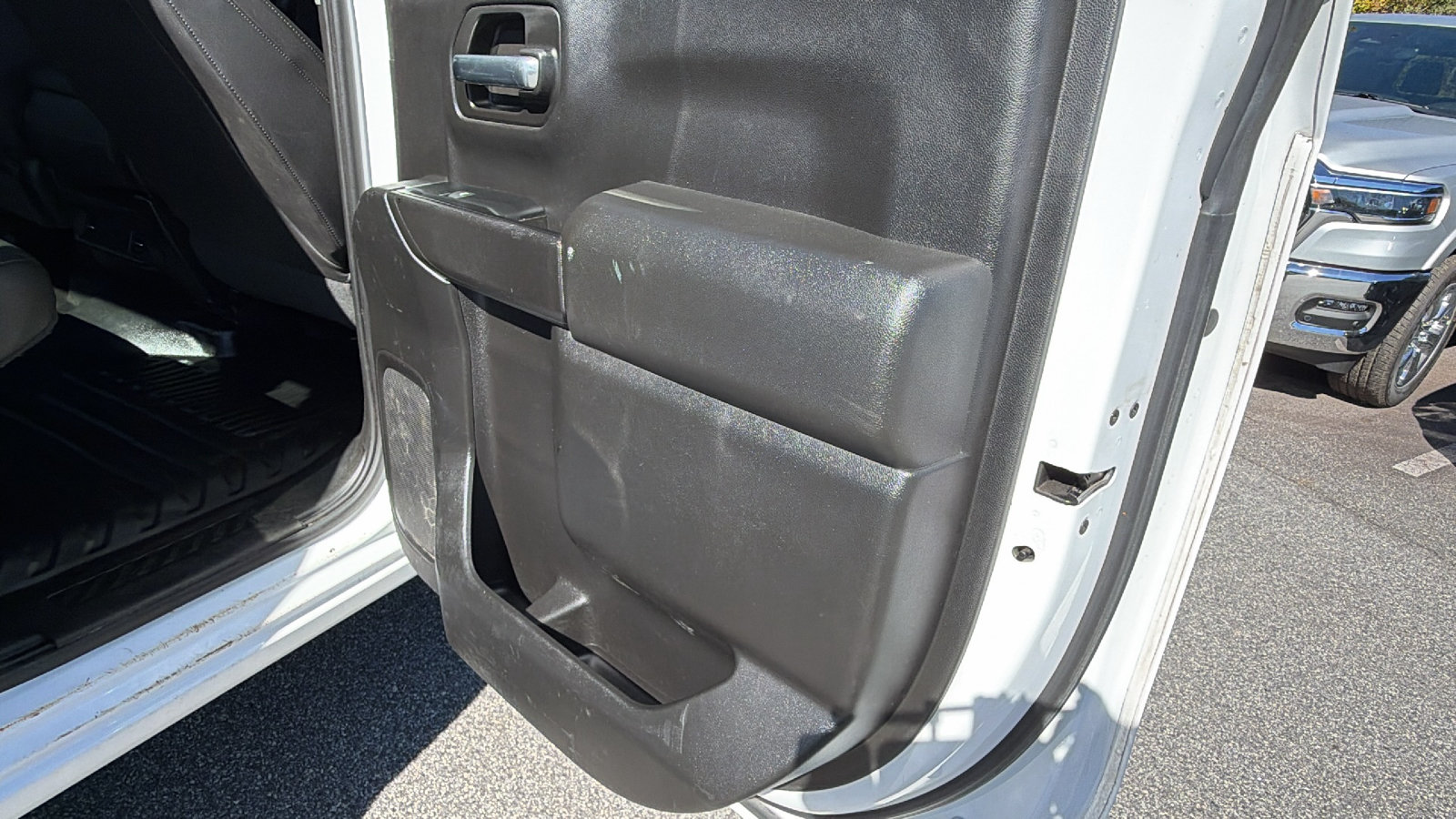 Used 2019 Chevrolet Silverado 1500 W/T w/ Trailering Package AWD/4WD image 20