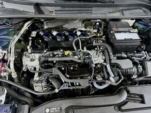 Used 2024 Toyota Corolla LE FWD image 32