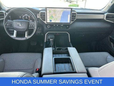 Used 2025 Toyota Tundra Limited AWD/4WD image 14