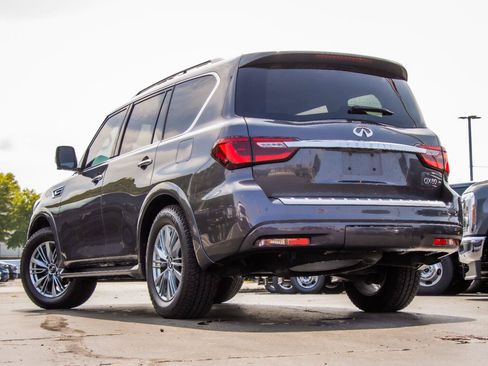 Used 2022 INFINITI QX80 Luxe w/ All-Season Package RWD image 5