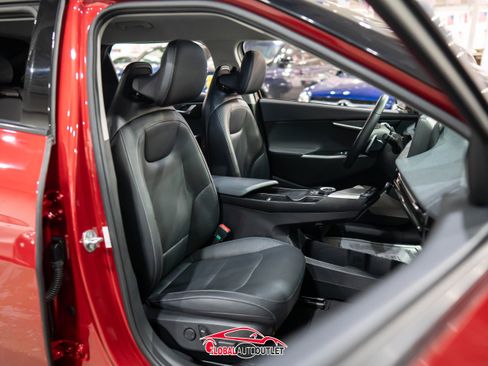 Used 2022 Kia EV6 Wind image 17