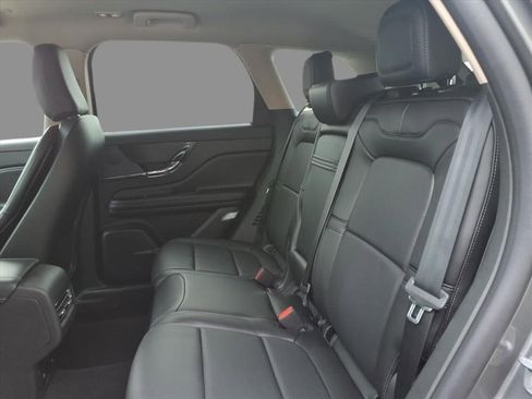 New 2025 Lincoln Corsair Reserve w/ Rear Removable Package Tray image 6