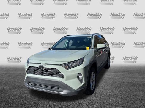 Used 2021 Toyota RAV4 XLE image 8
