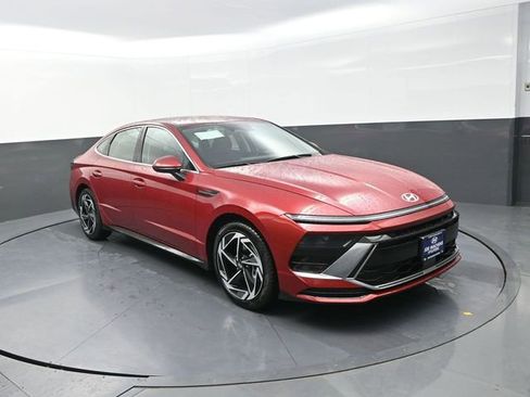 New 2026 Hyundai Sonata SEL AWD/4WD image 2