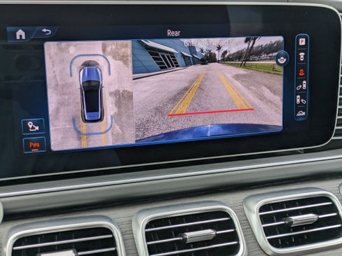 Used 2024 Mercedes-Benz GLE 63 AMG S image 31