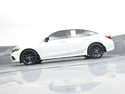 Used 2024 Honda Civic Sport image 37
